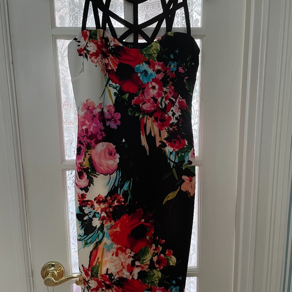 VENUS FLORAL SEXY DRESS